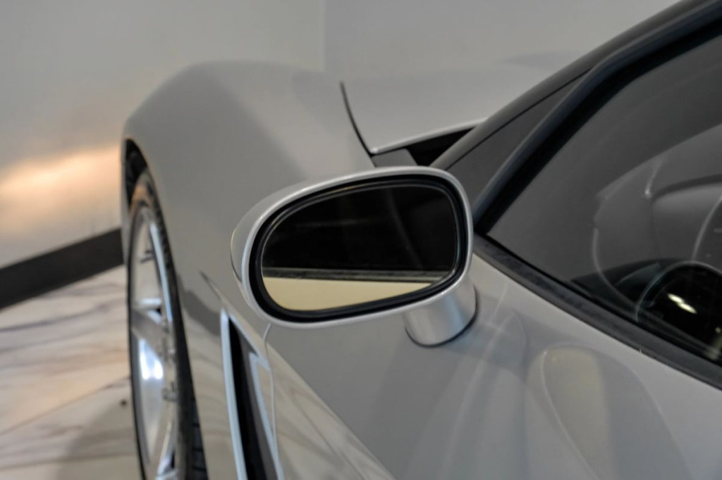 2005 Chevrolet Corvette Image 35