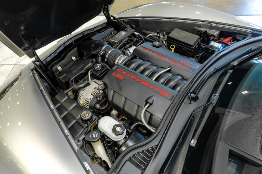2005 Chevrolet Corvette Image 43
