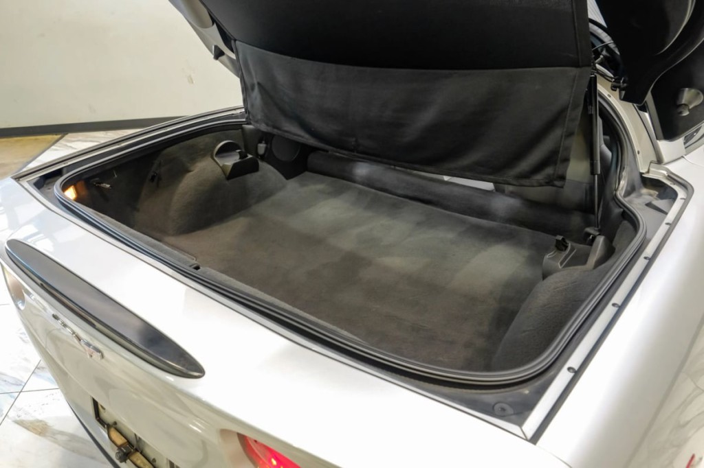2005 Chevrolet Corvette Image 47