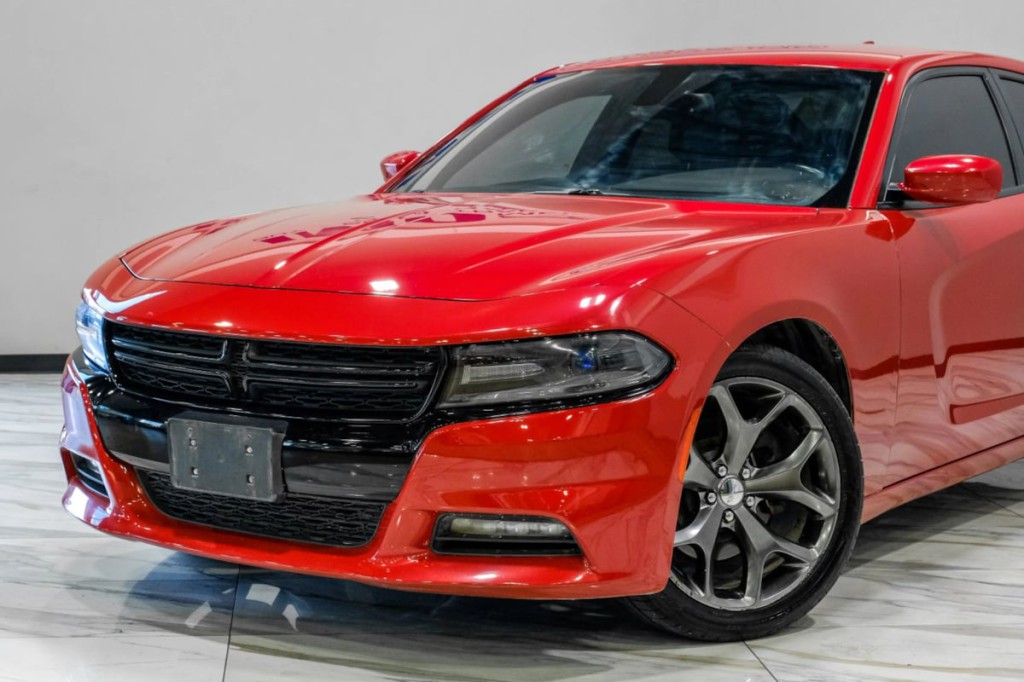 2016 Dodge Charger Image 4