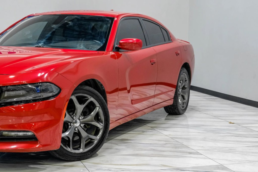 2016 Dodge Charger Image 5