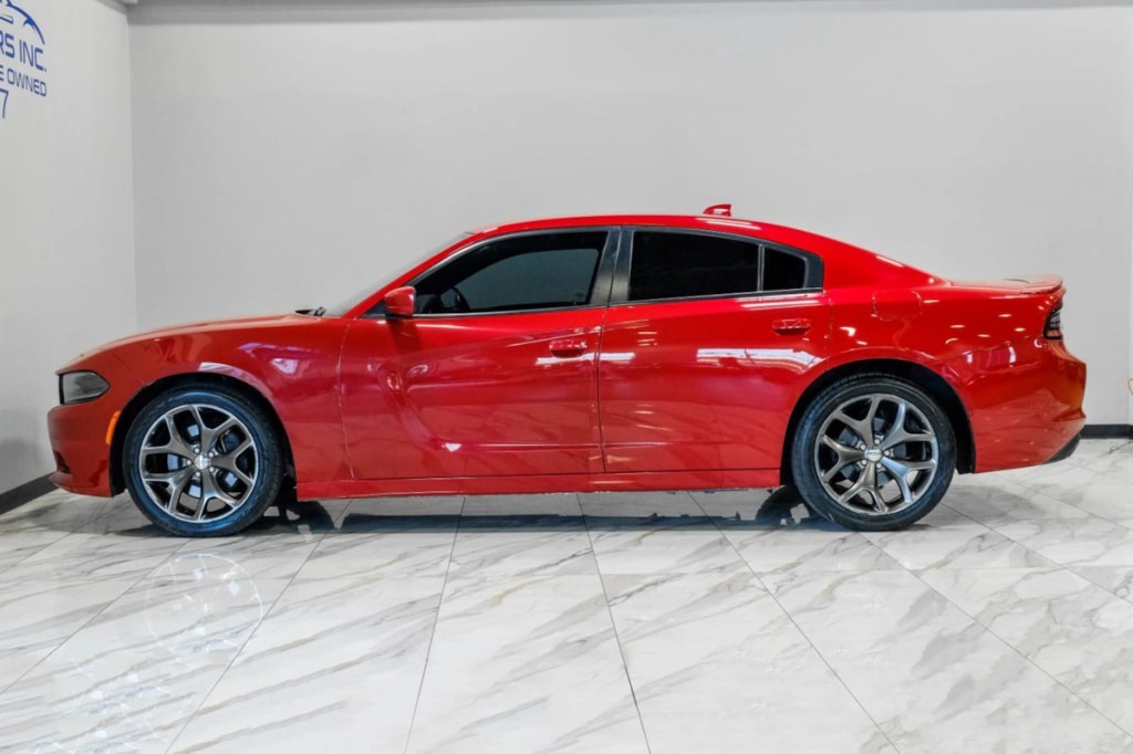 2016 Dodge Charger Image 14