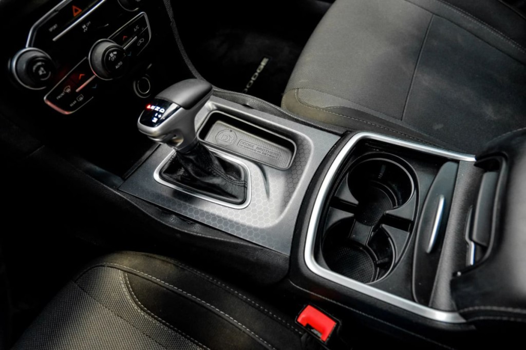 2016 Dodge Charger Image 27