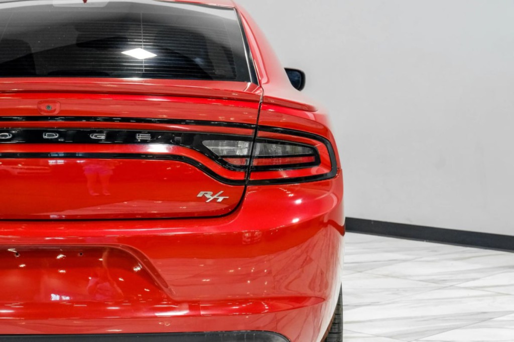 2016 Dodge Charger Image 50