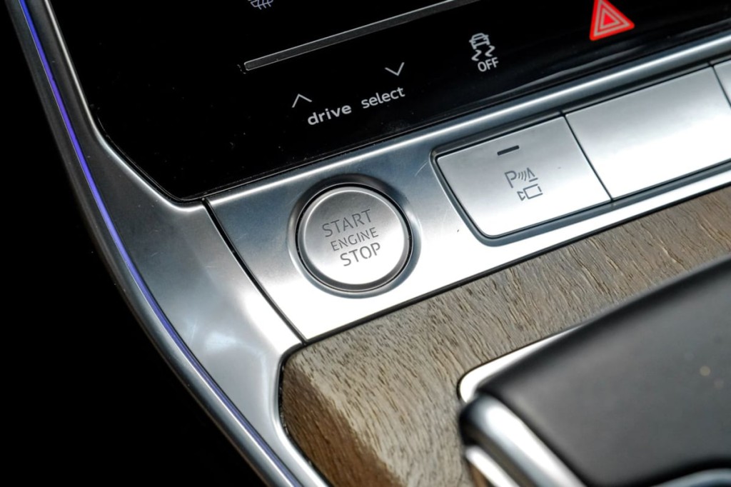 2020 Audi A6 Image 29