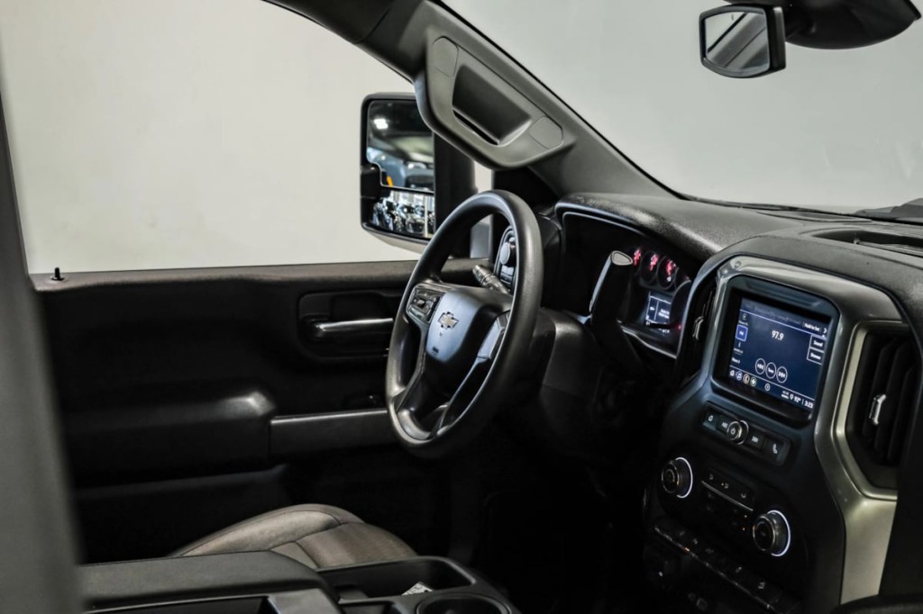 2024 Chevrolet Silverado 1500 Image 16