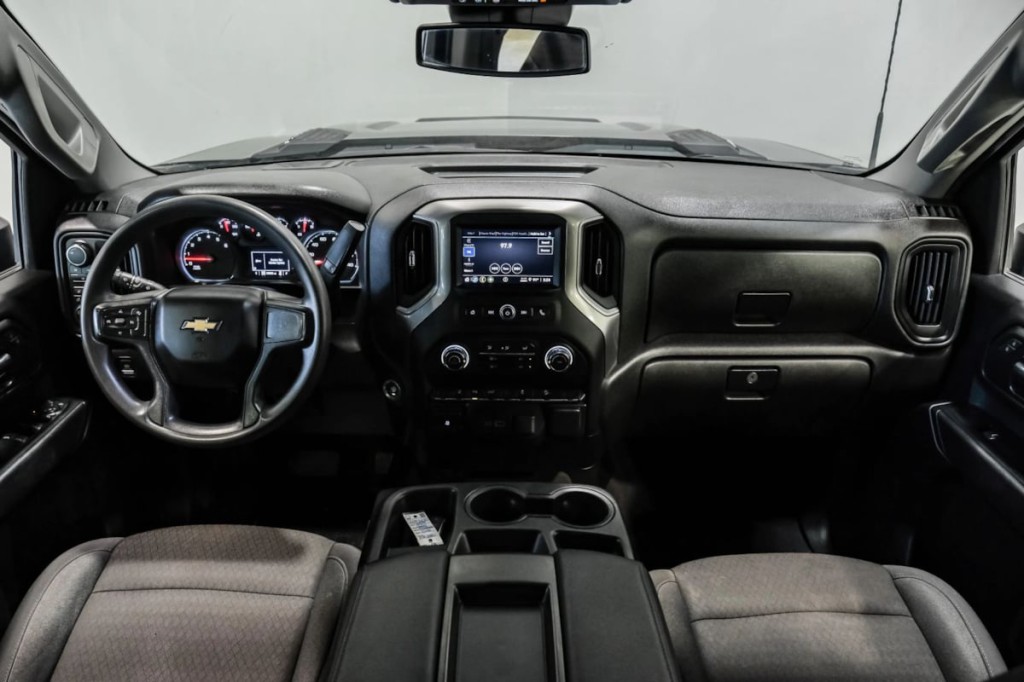 2024 Chevrolet Silverado 1500 Image 17