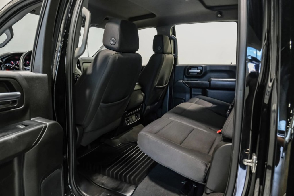 2024 Chevrolet Silverado 1500 Image 36