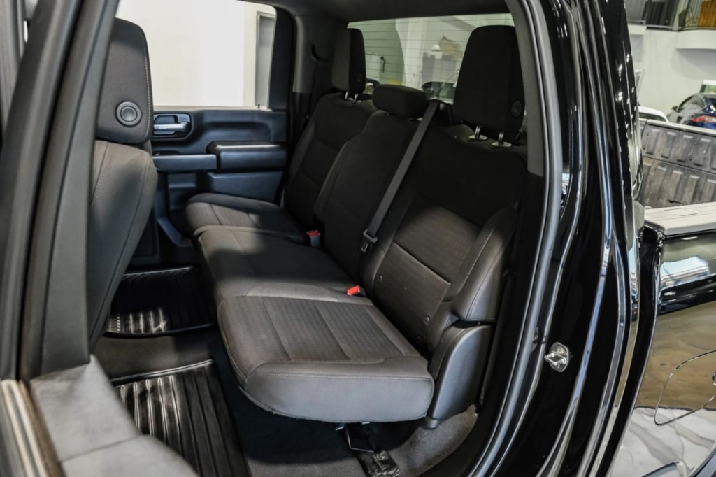 2024 Chevrolet Silverado 1500 Image 37
