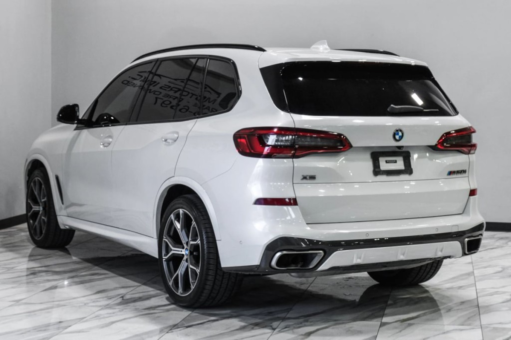 2020 BMW X5 Image 12