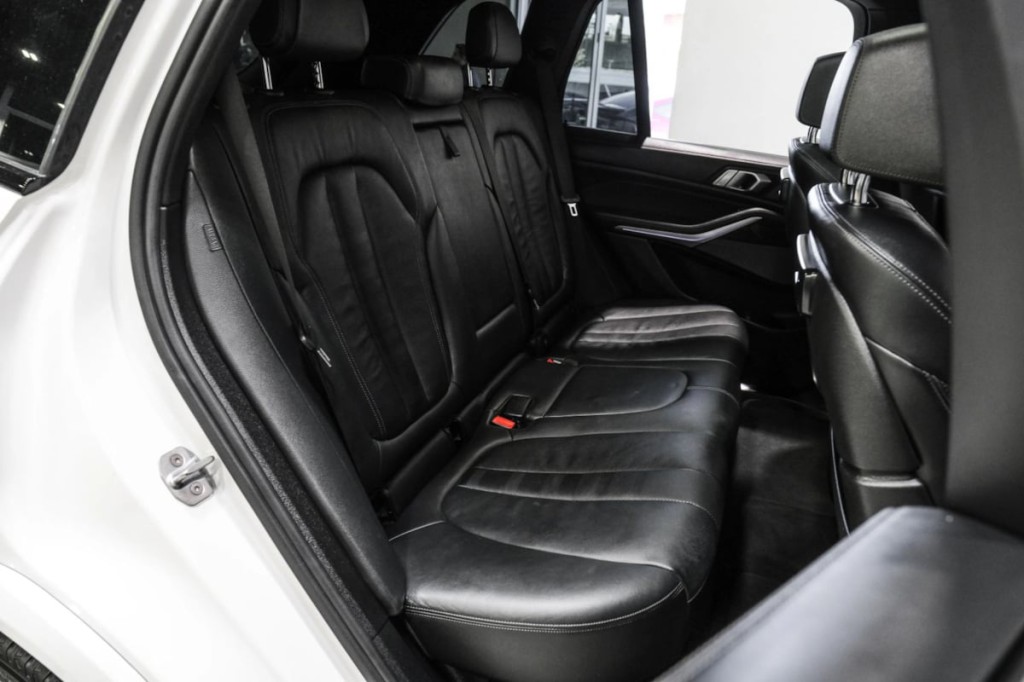 2020 BMW X5 Image 31