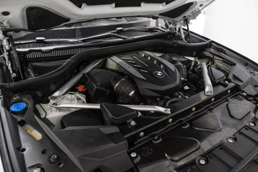2020 BMW X5 Image 48