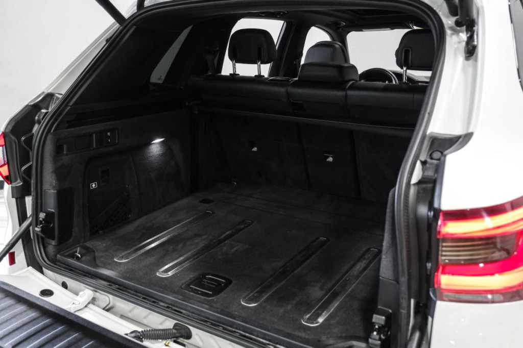 2020 BMW X5 Image 50