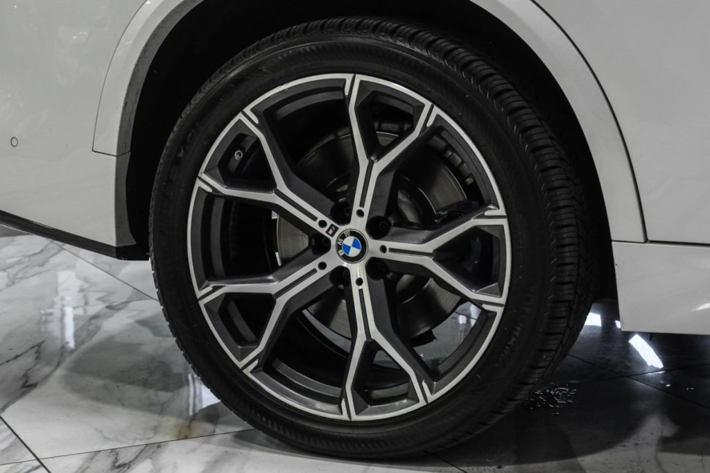 2020 BMW X5 Image 54