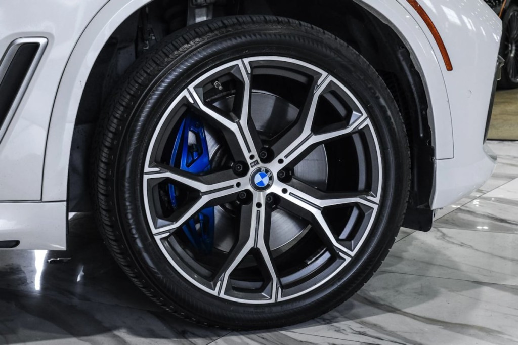 2020 BMW X5 Image 55