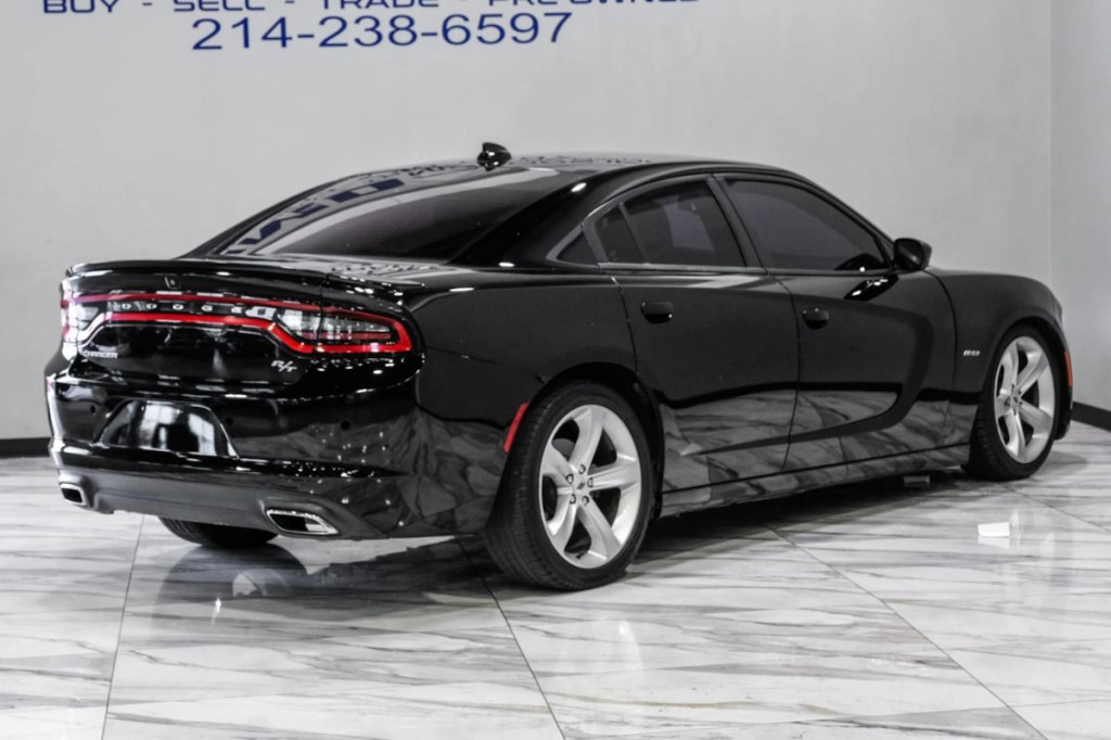 2018 Dodge Charger Image 9