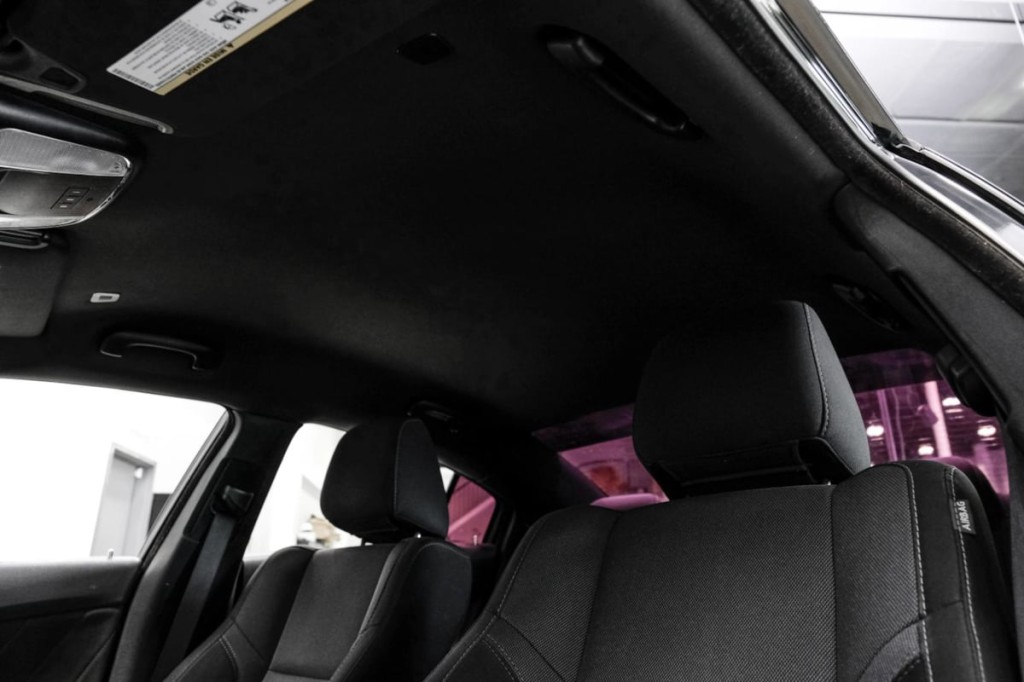 2018 Dodge Charger Image 31