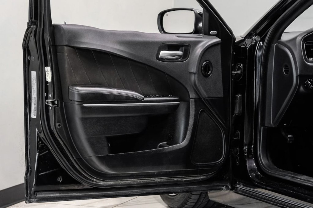 2018 Dodge Charger Image 42