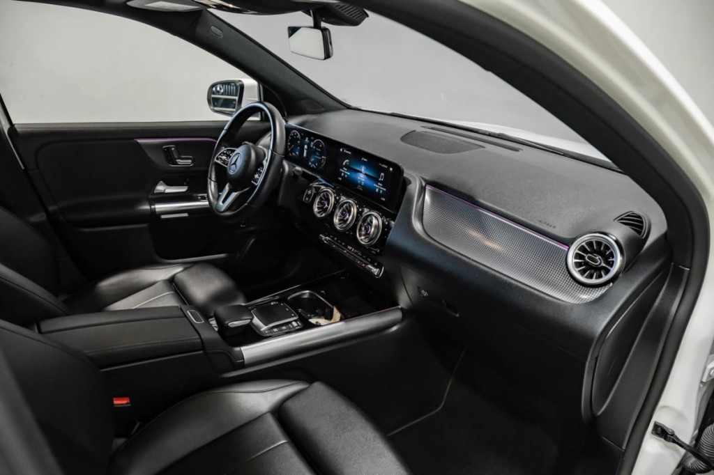 2023 Mercedes-Benz GLA-Class Image 15