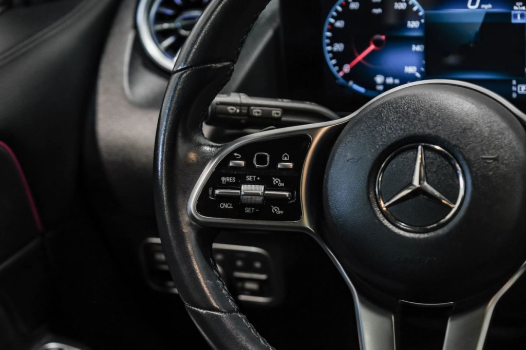 2023 Mercedes-Benz GLA-Class Image 18