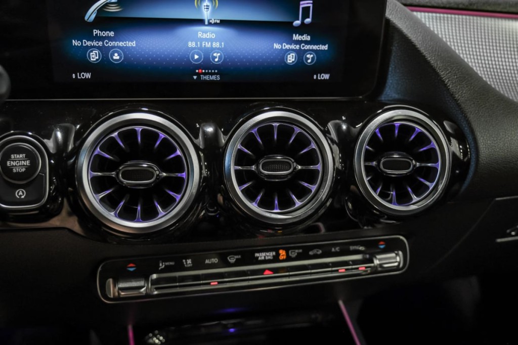 2023 Mercedes-Benz GLA-Class Image 26