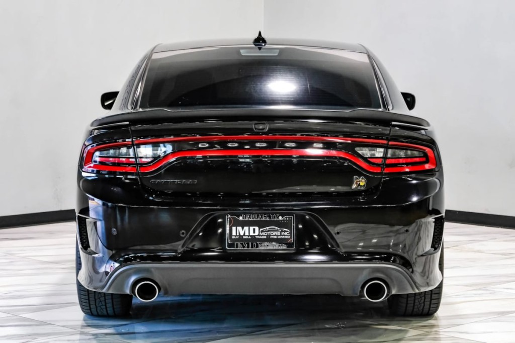 2022 Dodge Charger Image 10