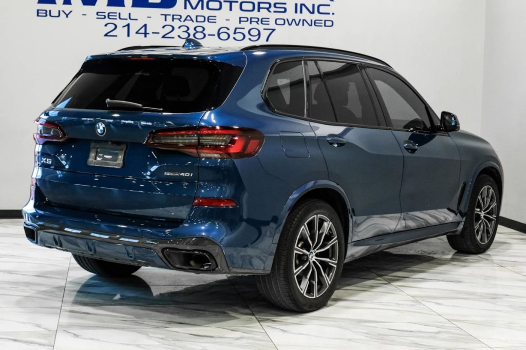 2022 BMW X5 Image 8