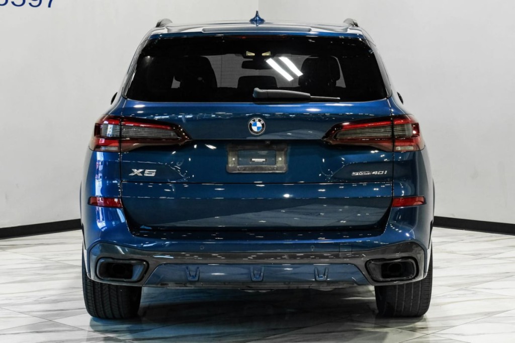 2022 BMW X5 Image 9