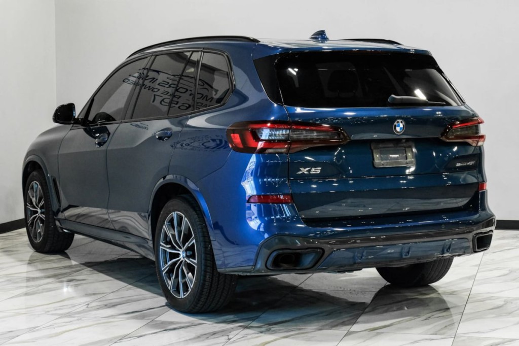 2022 BMW X5 Image 10
