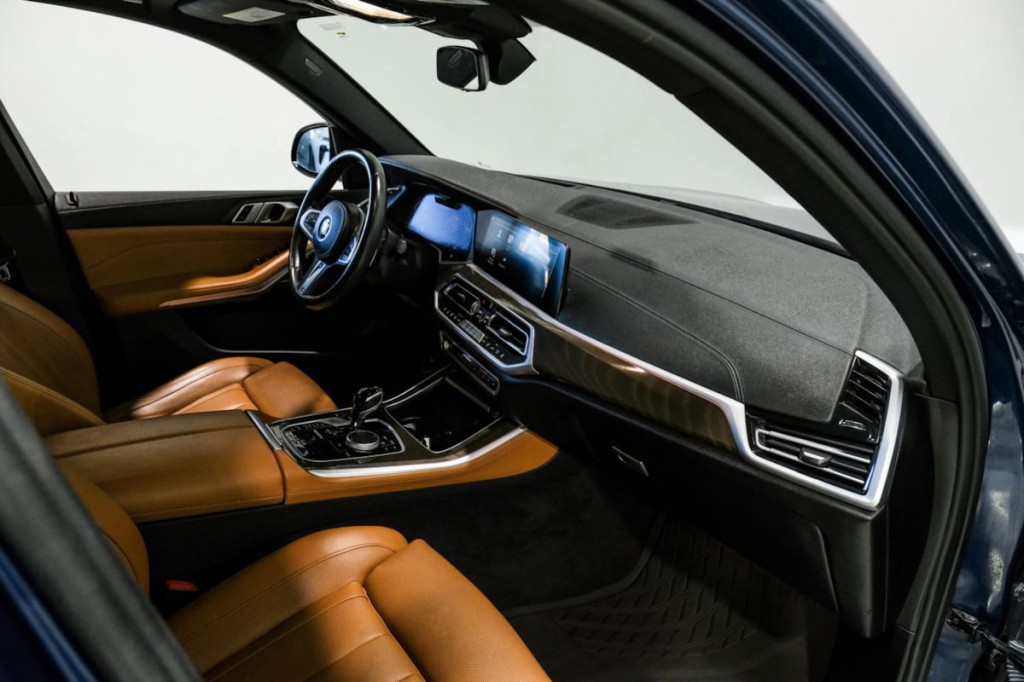 2022 BMW X5 Image 13