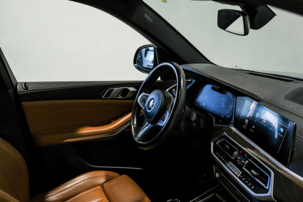 2022 BMW X5 Image 15