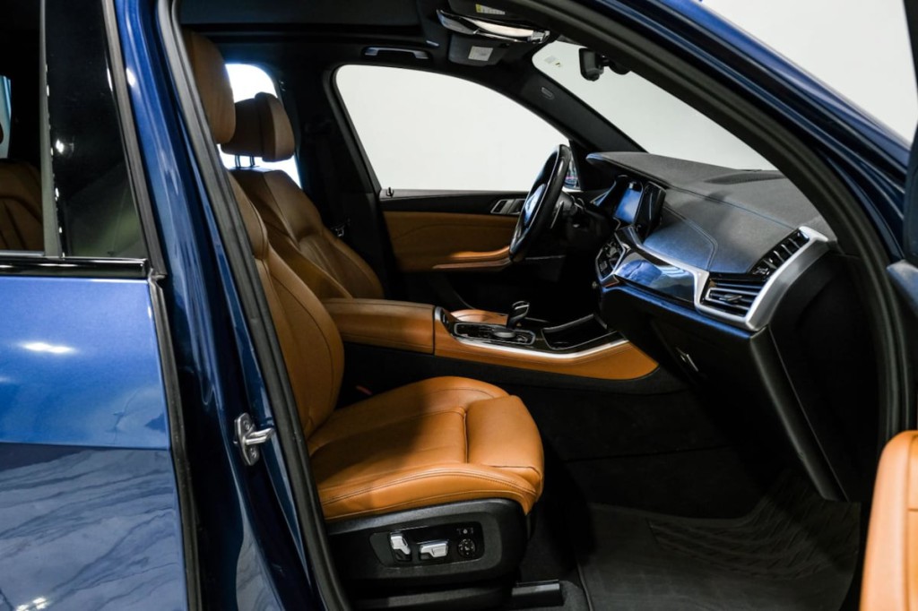 2022 BMW X5 Image 27