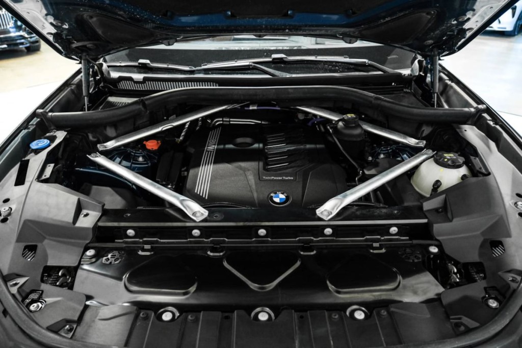 2022 BMW X5 Image 44