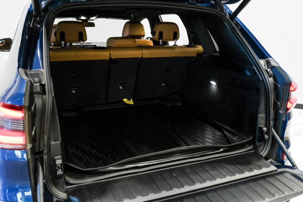 2022 BMW X5 Image 48