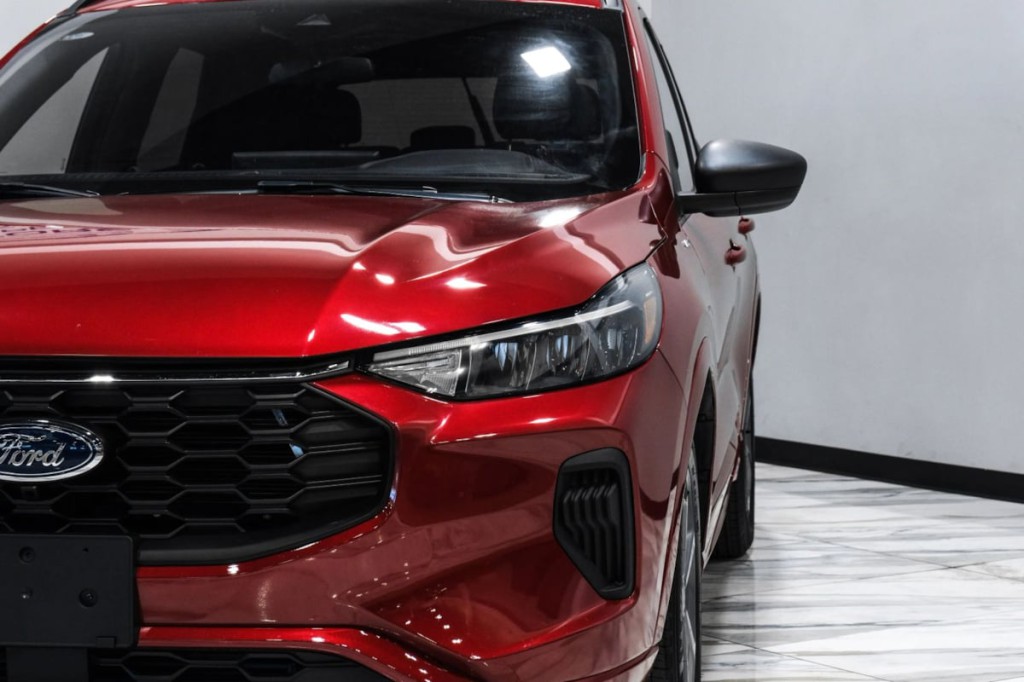 2024 Ford Escape Image 45