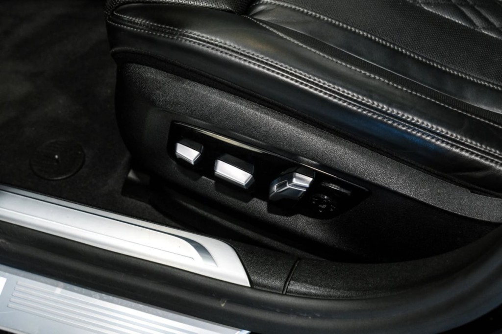 2021 BMW 7 Series Image 28