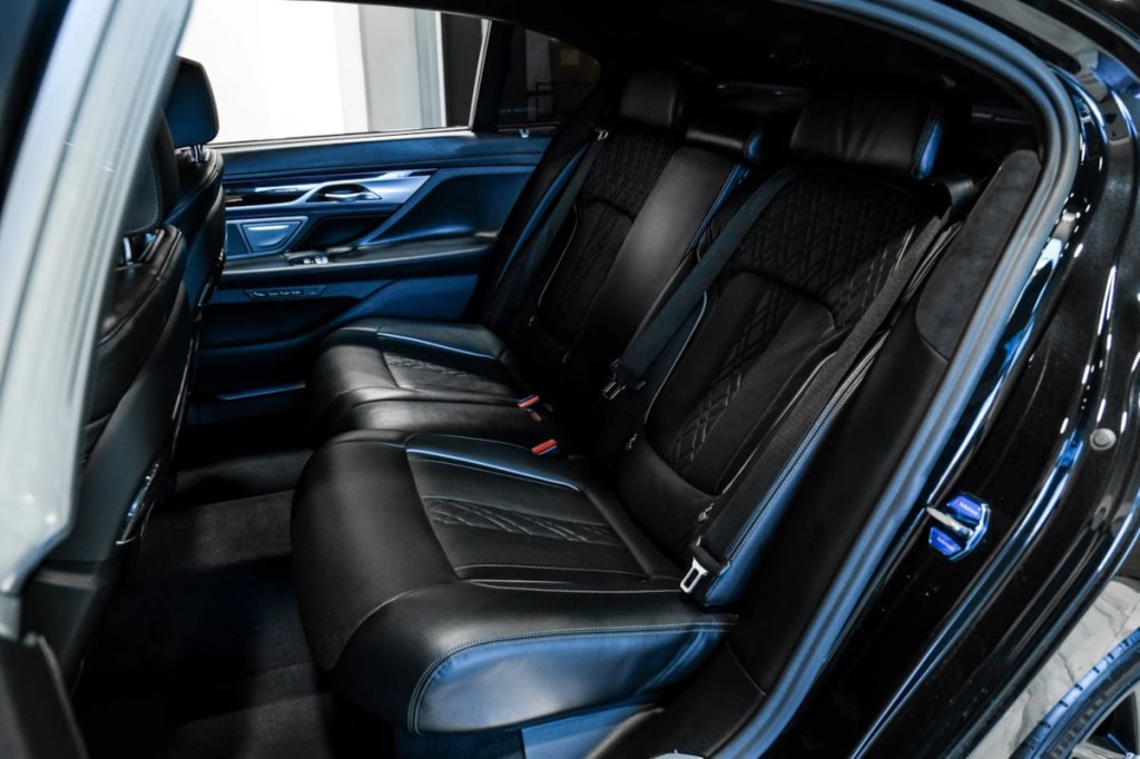 2021 BMW 7 Series Image 34