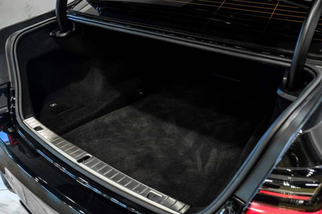 2021 BMW 7 Series Image 49