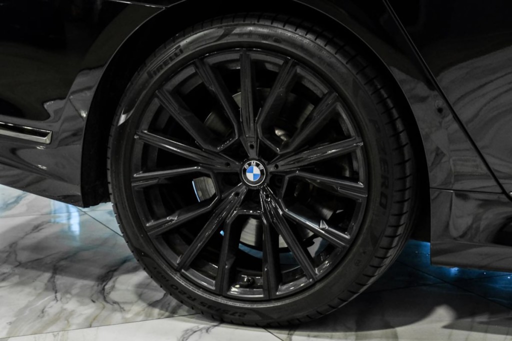 2021 BMW 7 Series Image 54