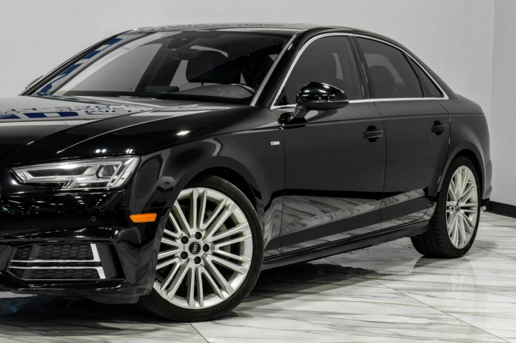 2017 Audi A4 Image 8