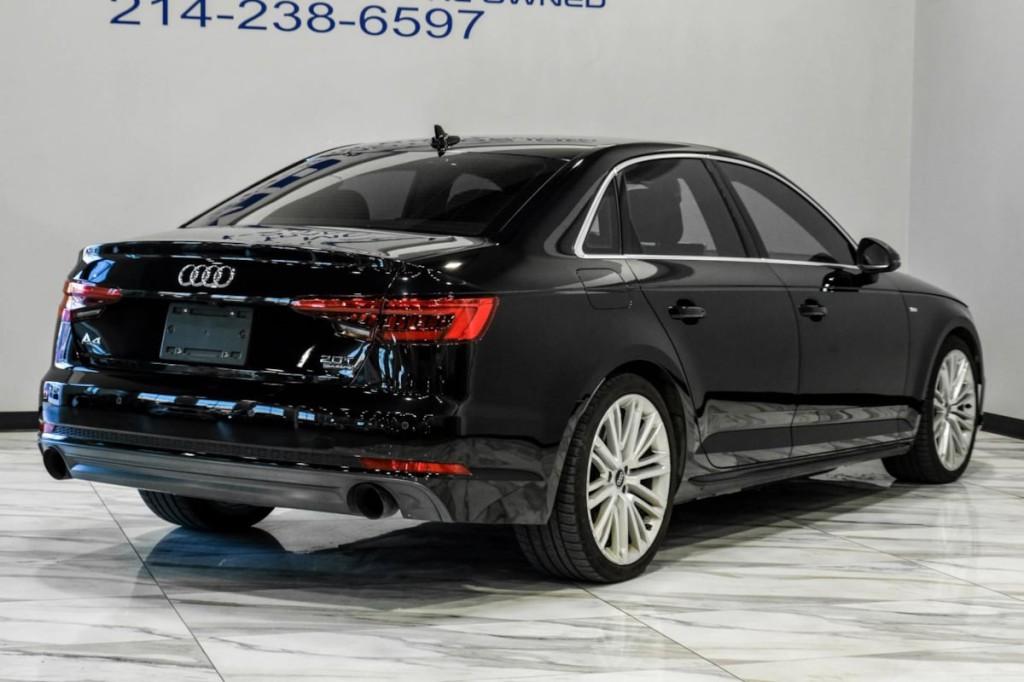 2017 Audi A4 Image 11