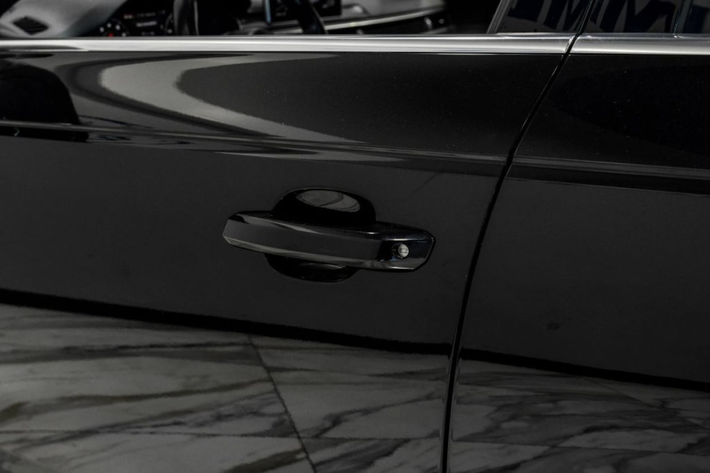 2017 Audi A4 Image 39