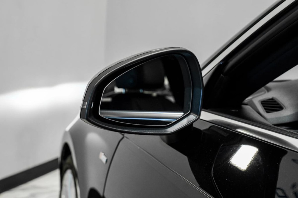 2017 Audi A4 Image 40