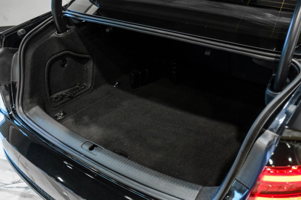 2017 Audi A4 Image 51