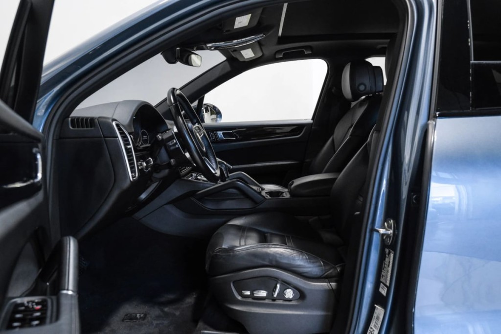 2019 Porsche Cayenne Image 5
