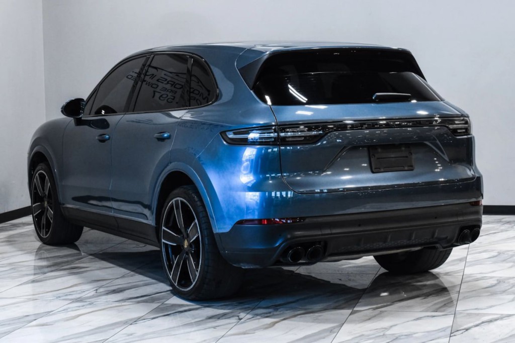 2019 Porsche Cayenne Image 12