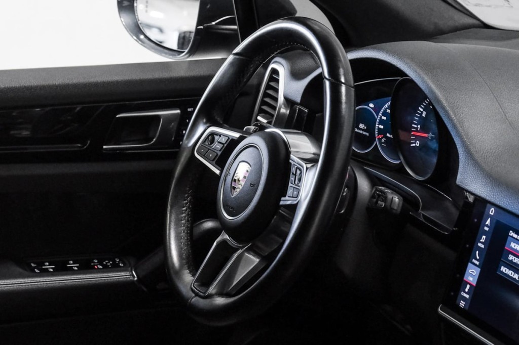 2019 Porsche Cayenne Image 17