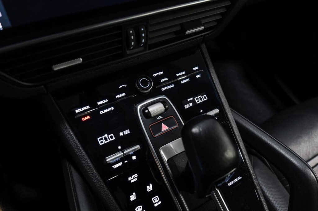 2019 Porsche Cayenne Image 26