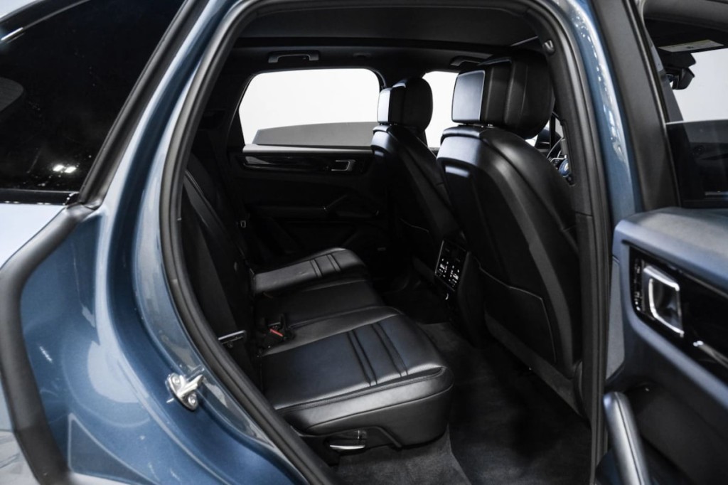 2019 Porsche Cayenne Image 35