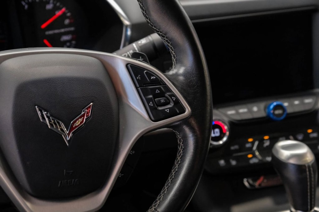 2014 Chevrolet Corvette Image 21